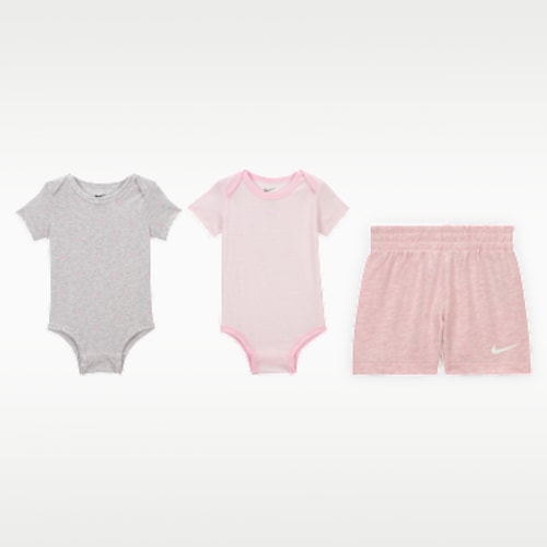 Nike Essentials Baby 3-Piece Striped Swooshfetti Set. Nike.com