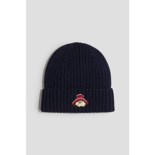 EMBROIDERY-DETAIL BEANIE
