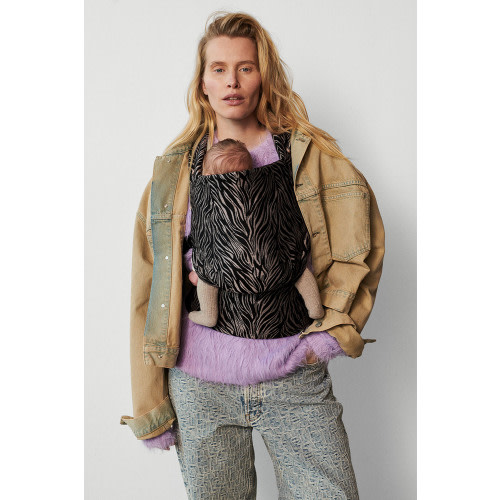 Unnatural Zebra | Zeitgeist Baby Carrier | SHOP ARTIPOPPE