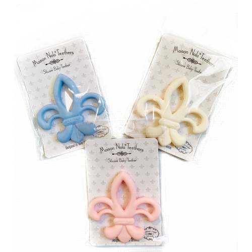Maison Nola Fleur de lis Teether