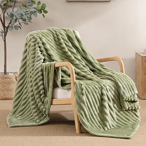 Geniospin Fleece Throw Blanket 280GSM with Strip Sage Green 60x80 inches