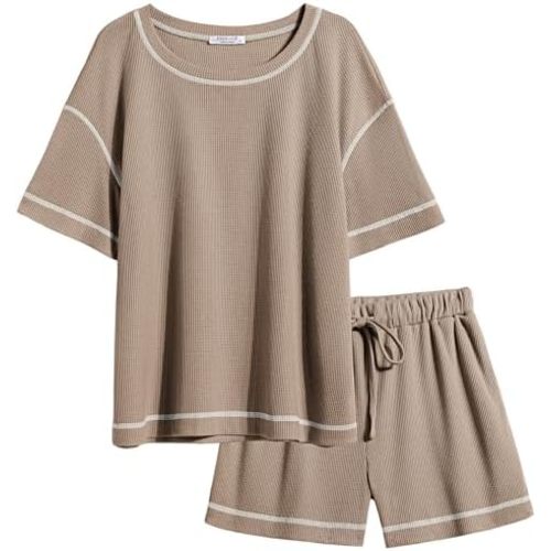 Ekouaer Women's Waffle Knit Two Piece Lounge Set, Soft Matching Outfits for Daily Wear, Casual Shorts Set with Pocket