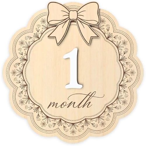Baby Monthly Milestone Signs Girls, 1-12 Months Baby Milestone Signs (M09)