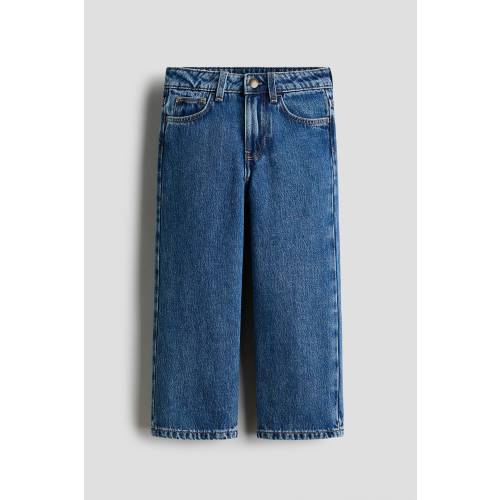 LOOSE-FIT JEANS