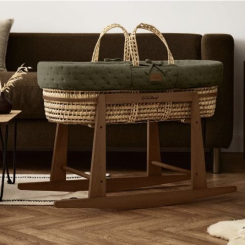 Organic Dimple Quilted Moses Basket, Mattress & Walnut Rocking Stand J ‐ The Little Green Sheep