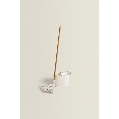 MOP AND BUCKET SET - Cream | ZARA Canada
