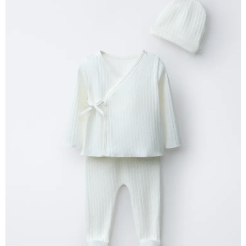 NEWBORN SET AND POUCH - Oyster-white | ZARA United States