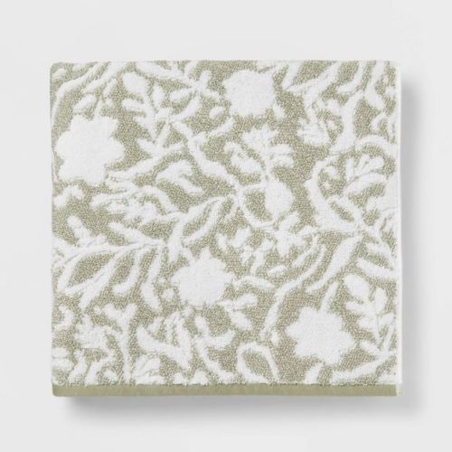 Oversized Bath Towel Light Green Floral