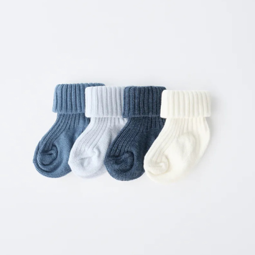 FOUR-PACK OF COLORED SOCKS IN A BOX - Mid-blue | ZARA United States