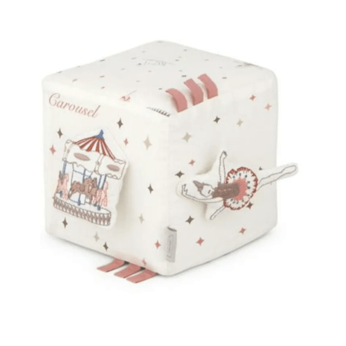 Activity cube Carrousel