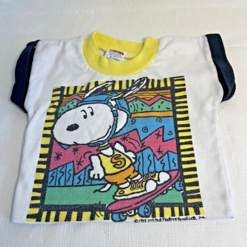 Vintage 1980s BabyFair Snoopy Graphic T-Shirt Baby Size 9 Months Short Sleeve