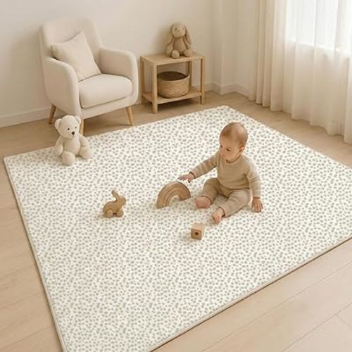 Bubba Bear Baby Play Mat, Thick Foam with Pattern Design, Foldable Waterproof Padded Crawling Mat for Babies (Green Spots, 47 x 35 Inches)