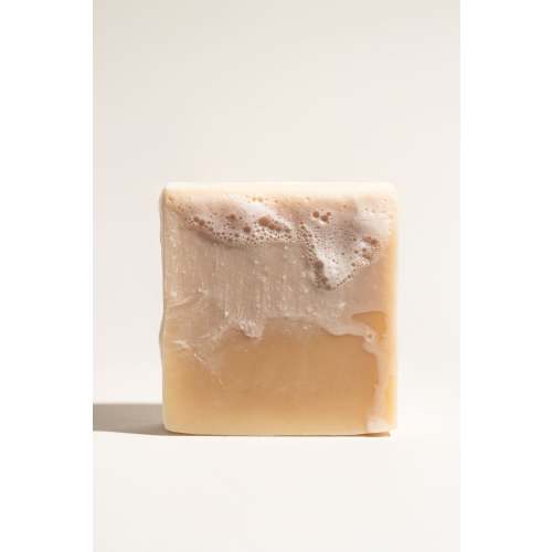 Tallow & Goat Milk Bar Soap – Nourishing, Exfoliating, and Perfect for – TallowCoco