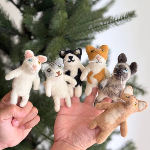 Cat Felt Finger Puppet