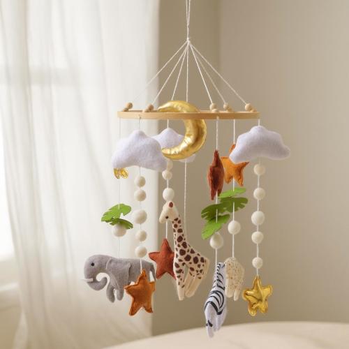 Jungle Nursery Crib Mobile / Handmade Felt Crib Mobile with Safari Animals / Baby Shower Gift / Nursery Decor /  Neutral Nursery Mobile