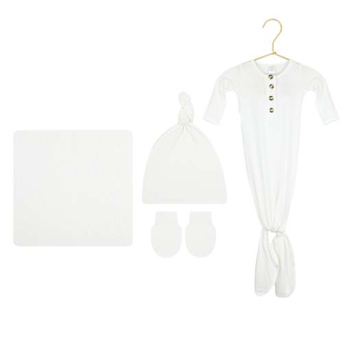 Wren Ribbed Newborn Hat Bundle (Gown)