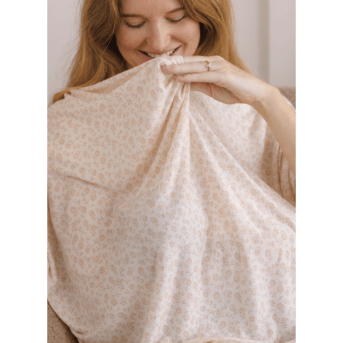 Solly Baby Ditsy Nursing Cover