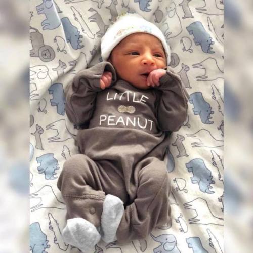 newborn clothes