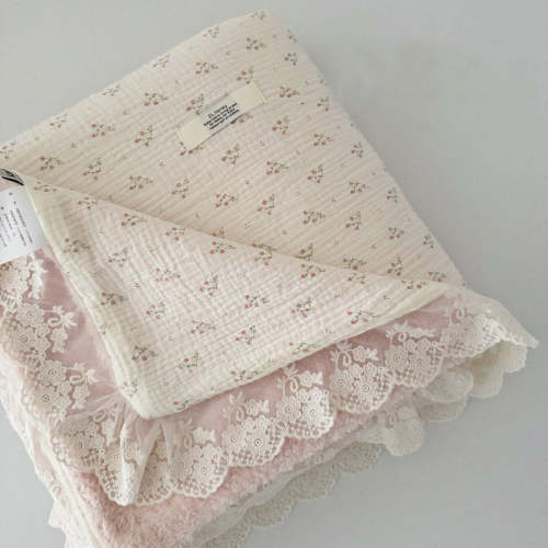 Floral Ruffle Comforter – Soft Fleece & Cotton Gauze Bedding Set