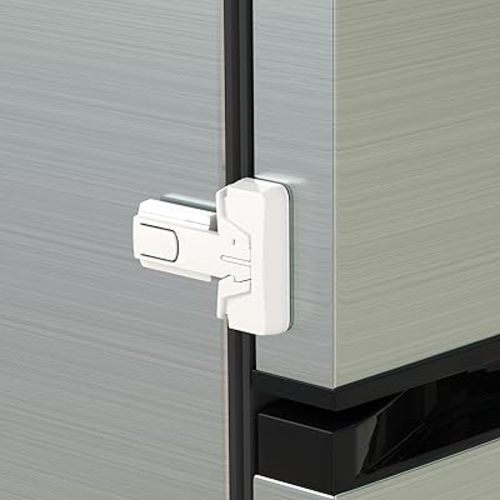 Inaya Baby Proof Fridge Lock, Refrigerator/Fridge/Freezer Door Lock(Single-Door), Apply to Max 0.63"(16mm) Sealing Strip, Automatically Lock While Closing The Door, No Tools Required (1-Pack)