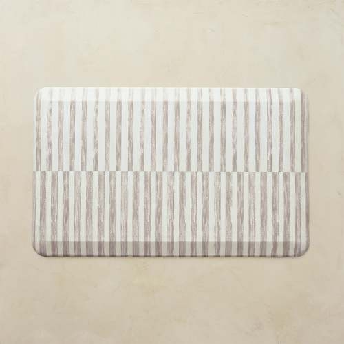 Nama Standing Mat | Reese