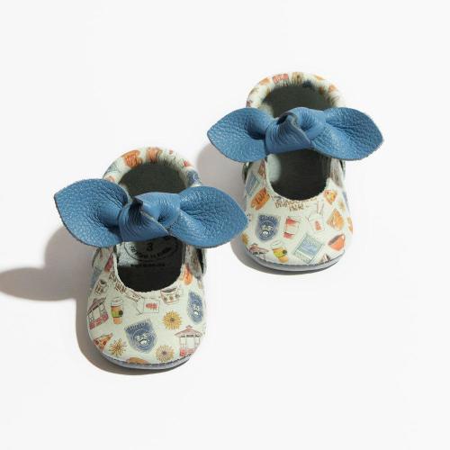 Gilmore Girls Knotted Bow Baby Shoe, Size 2