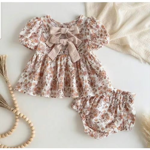 Loomiva 2pcs Baby Girl Floral Graphic Round Neck Puff Sleeve Top And Elastic Waist Shorts Set | SHEIN USA