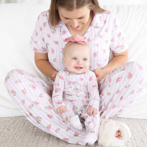 Rosy & Cozy Ruffle Zipper Footie