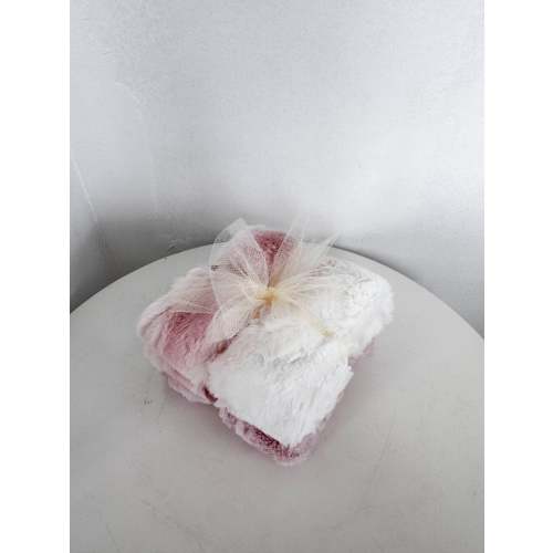 Hollis Burp Cloth Set