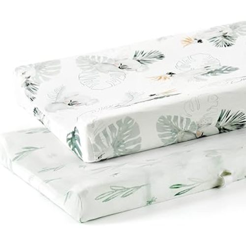 GRSSDER Stretch Ultra Soft Jersey Knit Changing Pad Cover Set 2 Pack, Change Table Pad Covers Fit 32"/34" x 16" Pads Safe and Snug, Stylish Watercolor Animals for Baby, Mint Green