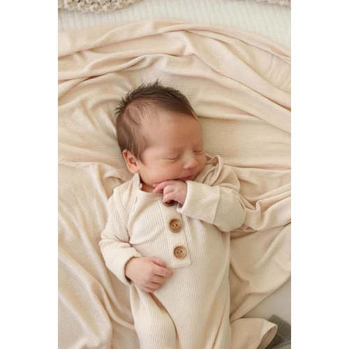 Oatmeal Bamboo Waffle Newborn Baby Knot Gown & Hat Set