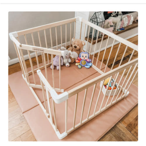 HARPPA Wooden Baby Gate Playpen | Non-Toxic Foldable DIY Adjustable Play Yard for Infants & Toddlers – Natural Finish Baby Fence for Small & Large Spaces