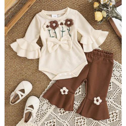 2pcs Baby Girls' Crew Neck Long Sleeve Floral Embroidery Bow Bodysuit + Brown Flare Pants Set | SHEIN USA
