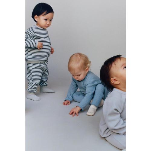 STRIPED SWEATSHIRT AND JOGGER PANTS SET - Mid-blue | ZARA United States