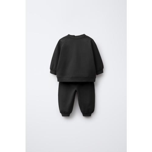 SWEATSHIRT AND JOGGER PANTS SET - Black | ZARA United States