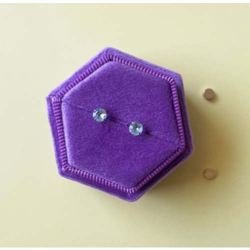 December Birthstone (Blue Zircon)