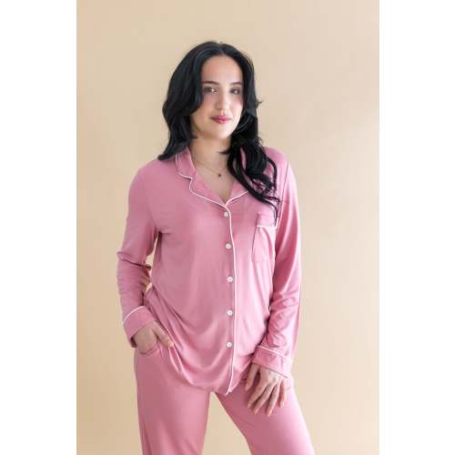 Long-Sleeved Women's Pajama Set in Apple Blossom with Cloud Trim