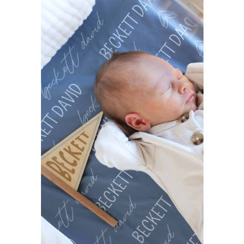 Personalized Wood Announcement | Flag