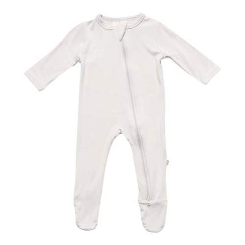 Zippered Footie in Oat
– Kyte BABY