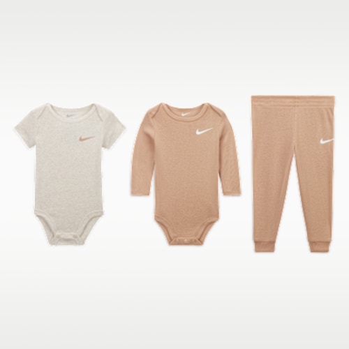 Nike Baby Essentials Baby 3-Piece Pants Set. Nike.com