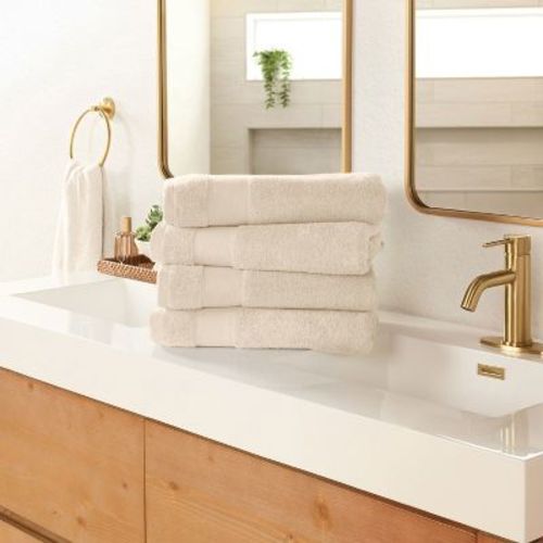 100% Cotton Bath Towels, Super Plush, Soft & Highly Absorbent Bathroom Towel Set - Becky Cameron, Bath Towel - 4 Piece Set, Ivory