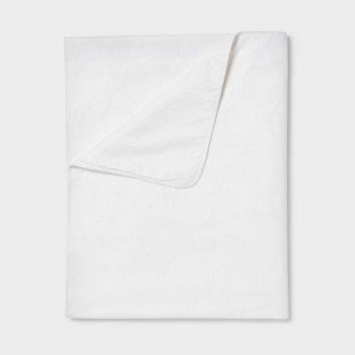 Medium Waterproof Machine Washable Universal Underpad - Room Essentials ™