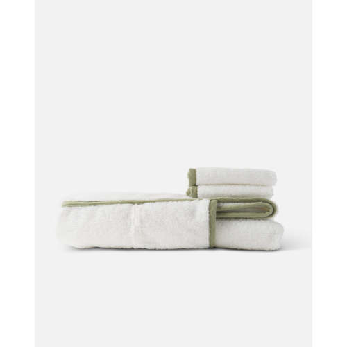 The Hooded Towel + 2 Washcloth Set / Coconut / Sage