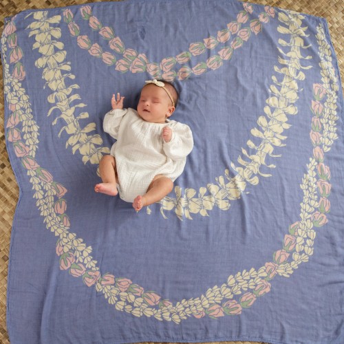Lei Punahele Muslin Swaddle Blanket