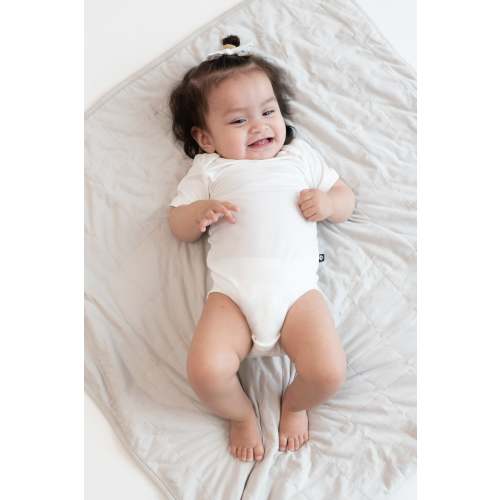Bamboo Baby Blanket in Oat | 1.0 TOG | Kyte Baby