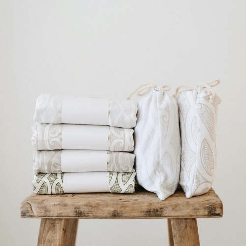 BO & KO Baby Te Pātiki Fitted Cot Sheet – Baby On The Move