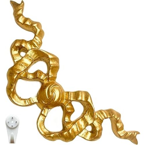 MEAKEO Golden Bow Decoration Carved Bowknot Wall Applique with Metal Hook for Hanging Elegant Wall Decor for Bedroom, Living Room, or Photo Frames