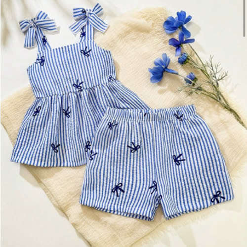 SHEIN Playful Pals 2pcs/Set Baby/Toddler Girls' Casual Daily Cute Stripe Bow Decor Camisole Top + Shorts Set, Spring & Summer