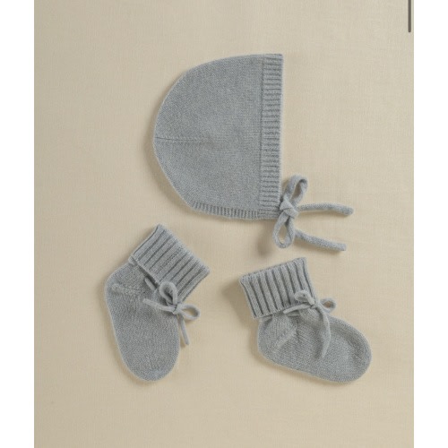 Dew Cashmere Bonnet & Booties | Petit Louli (blue)