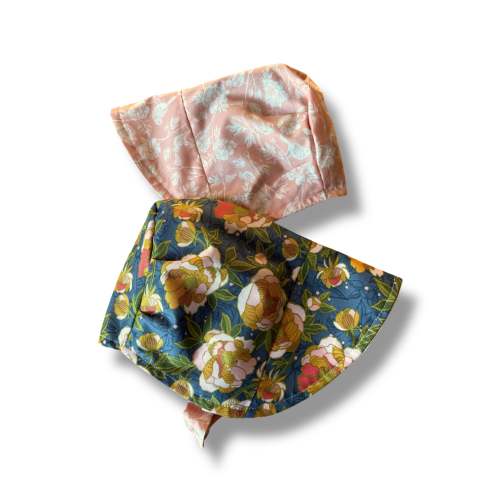 Bonnet in Organic Peony